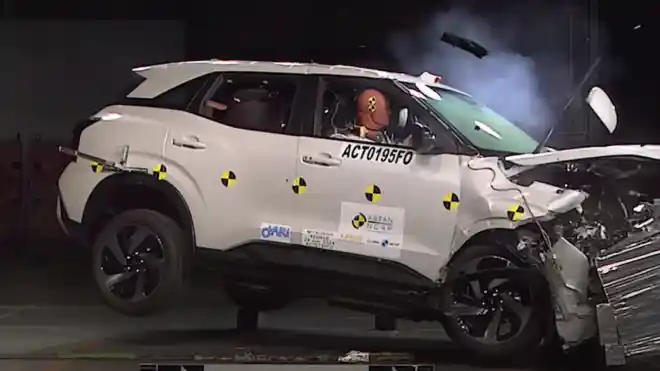 video:-crash-test-mitsubishi-xforce-(asean-ncap)