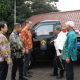 dfsk-seres-indonesia-donasikan-1-unit-dfsk-super-cab-ke-universitas-indonesia
