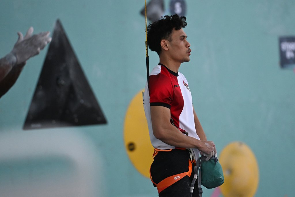 hasil-panjat-tebing-olimpiade-2024-putra:-veddriq-raih-emas!