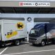 fuso-pamer-swap-baterai-truk-di-depan-publik,-sistemnya-otomatis!