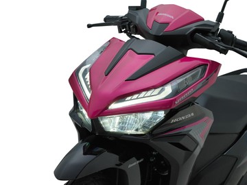 honda-vario-125-disegarkan,-ada-pilihan-warna-pink