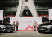 16 Kendaraan Listrik Mercedes-Benz Siap Dukung Upacara HUT RI di IKN!