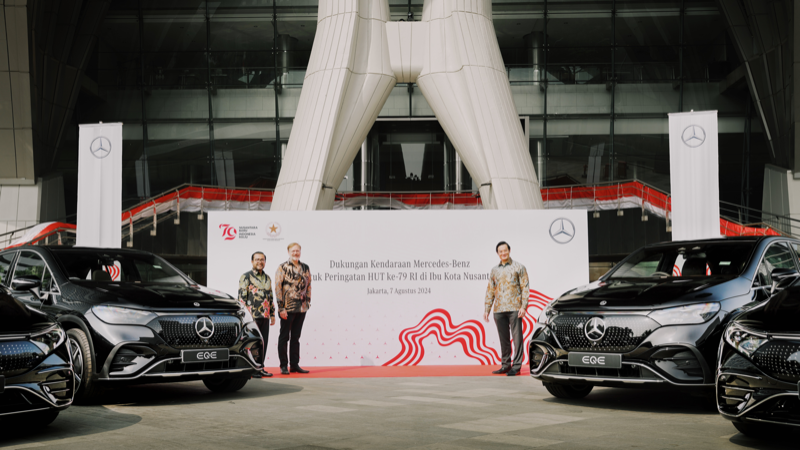16-kendaraan-listrik-mercedes-benz-siap-dukung-upacara-hut-ri-di-ikn!