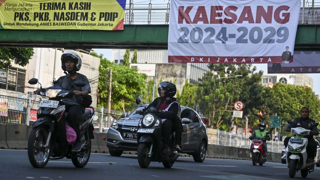muncul-spanduk-kaesang-di-jalanan-dki,-heru-budi:-enggak-apa-apa
