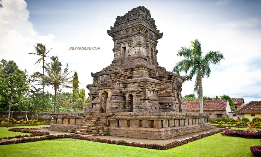 candi-singosari:-jejak-sejarah-kerajaan-terbesar-di-indonesia