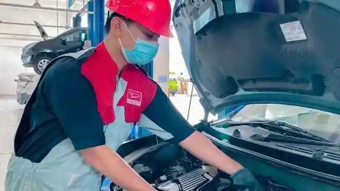 selama-bulan-agustus,-tune-up-mobil-daihatsu-di-bengkel-resmi-cuma-rp-79.000