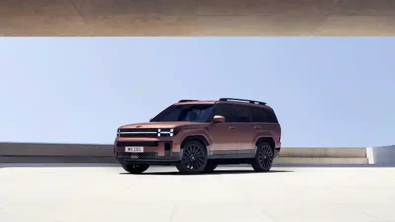 all-new-hyundai-santa-fe-makin-dekat-kehadirannya.-ini-bocoran-harganya