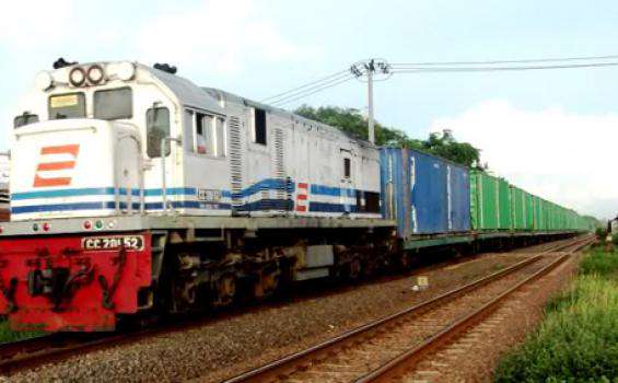 semester-i-2024,-kai-sumut-angkut-1,2-juta-penumpang-dan-417-ribu-barang