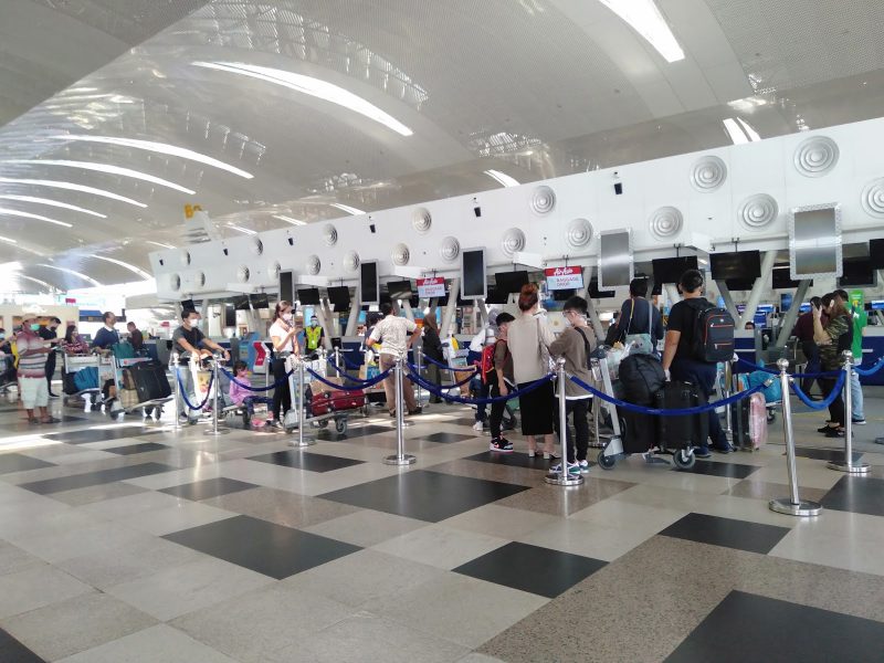 pulang-dari-luar-negeri?-ini-5-barang-bawaan-yang-jumlahnya-dibatasi