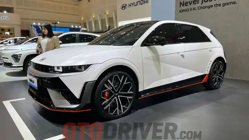 giias-surabaya-2024:-pameran-otomotif-regional-dengan-peserta-ev-terbanyak