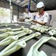 mengintip-proses-pengecatan-komponen-motor-di-purwakarta