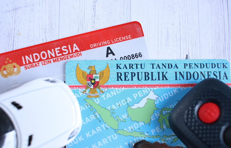 biaya-dan-syarat-perpanjang-sim-terbaru-2024-serta-caranya- 