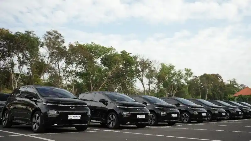 158-wuling-kembali-jadi-kendaraan-resmi-di-forum-internasional