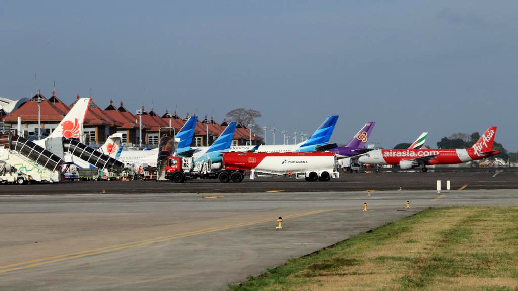 mengenal-kode-bandara-di-indonesia-yang-lazim-dipakai-industri-logistik
