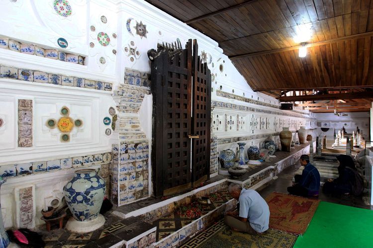 panduan-wisata-religi-ke-makam-sunan-gunung-jati