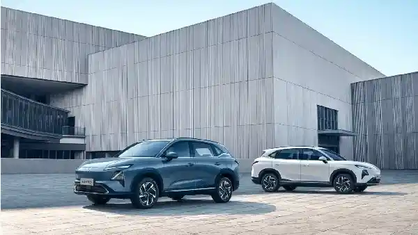 ini-dia-wuling-starlight-s,-suv-yang-punya-opsi-penggerak-phev-dan-full-ev