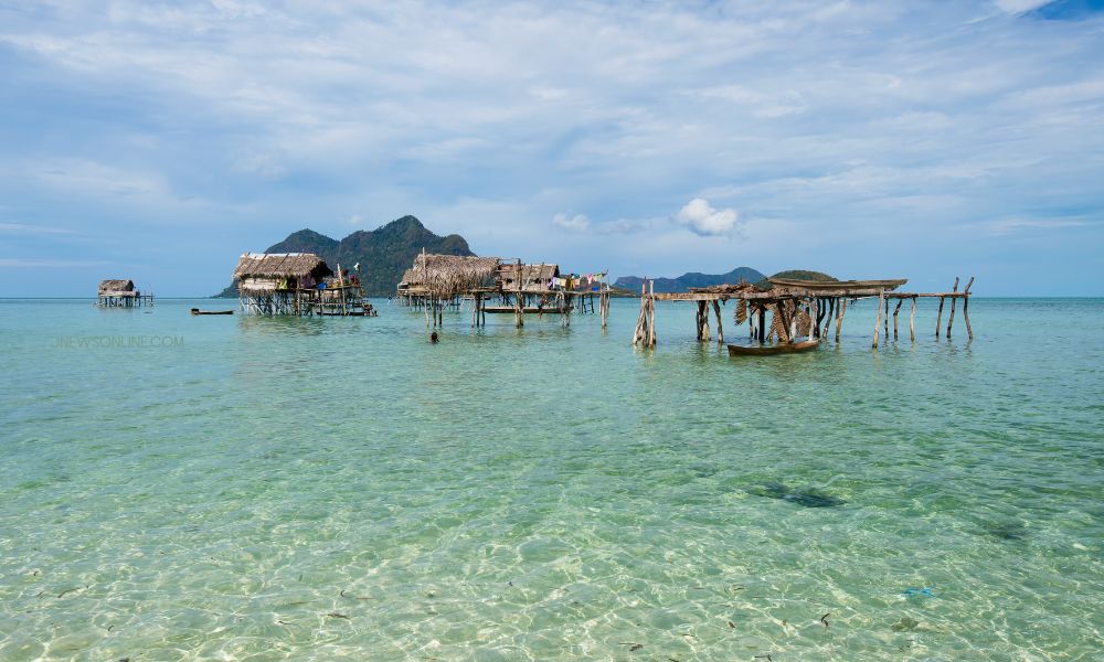 mengenal-desa-torosiaje:-keindahan-kampung-laut-di-sulawesi