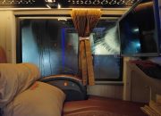 Juragan 99 Trans Jadi Pionir Bus Tingkat Full Sleeper Seat di Indonesia 