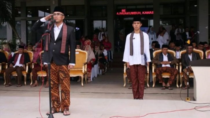 teks-amanat-pembina-upacara-menyambut-maulid-nabi-&-keutamaannya