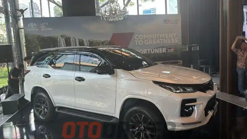inilah-skema-kredit-9-varian-toyota-fortuner-facelift-dengan-tenor-hingga-5-tahun