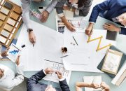 Apa Itu Middle Management? Ini 3 Tingkatan Manajemen Perusahaan & Tugasnya