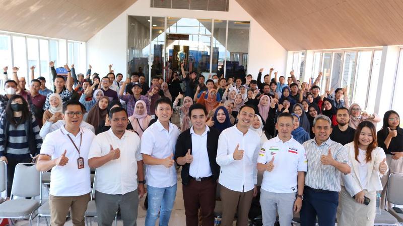 kolab-jne-dan-shopee,-mengasah-kreativitas-100-umkm-kota-bandung