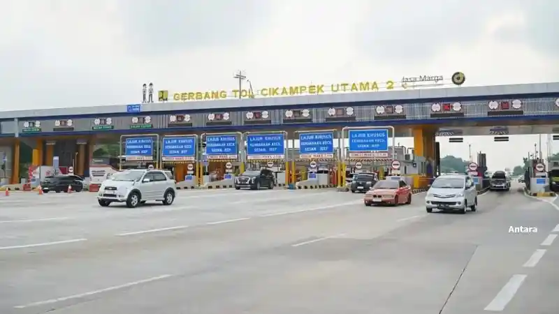 long-weekend,-hampir-setengah-juta-mobil-keluar-jabodetabek