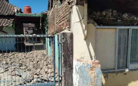 bandung-raya-diguncang-gempa-m-5,0-bnpb:-kantor-polisi-dan-rumah-ibadah-rusak