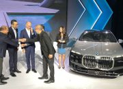 BMW Individual Two-Tone Finish, Bisa Kustom Warna Seri 7 Sesuai Selera