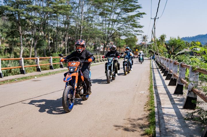 komunitas-motor-yamaha-wr-155-r-gelar-morning-ride,-tambah-ilmu-berkendara