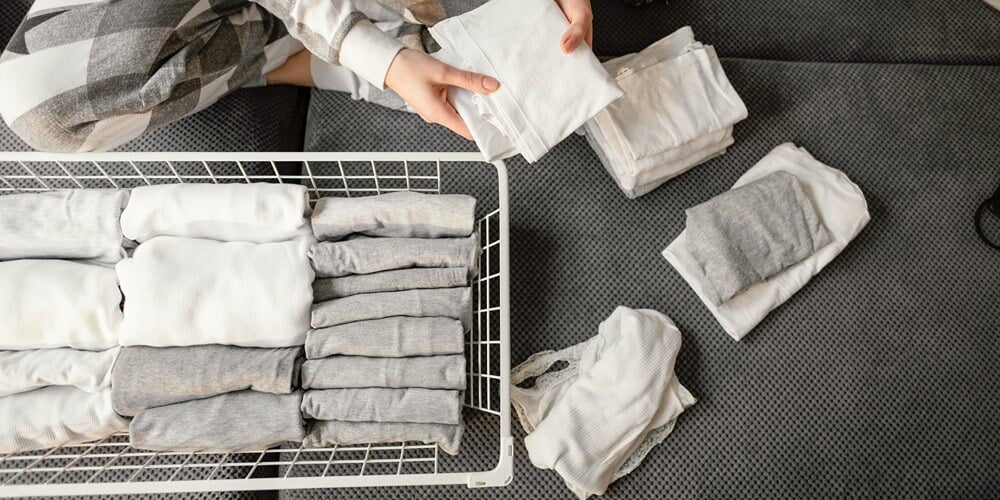 5-tips-mudah-packing-pakaian-saat-pindahan