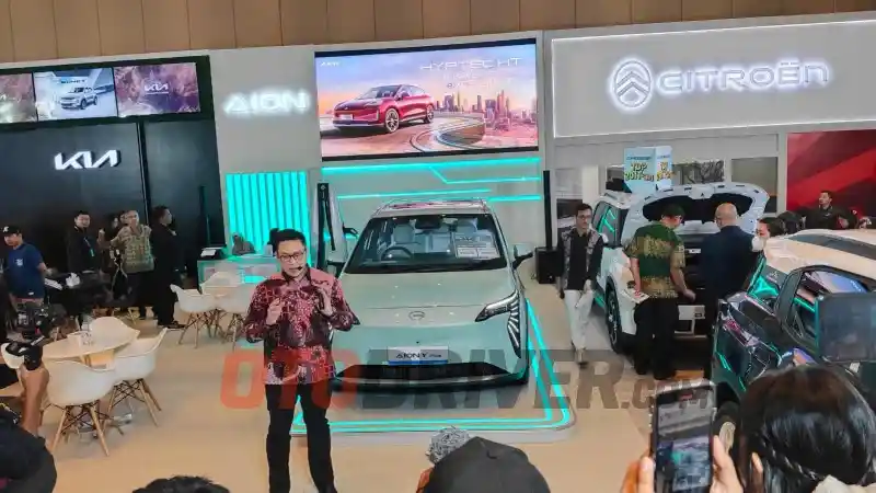 aion-umumkan-harga-y-plus-dan-hyptec-untuk-warga-bandung