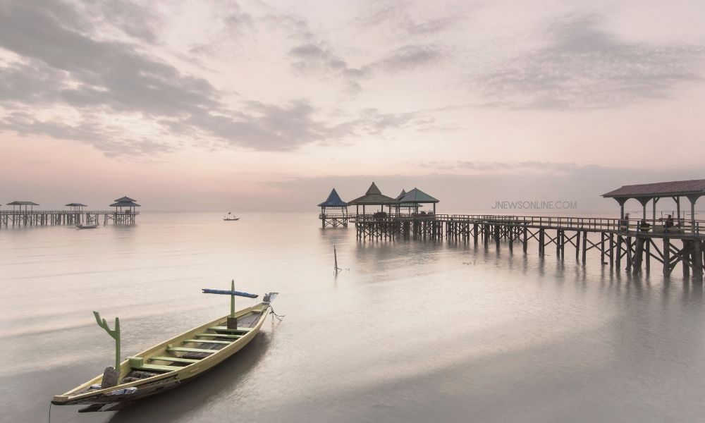 mengenal-pantai-kenjeran:-destinasi-wajib-dengan-seribu-pesona