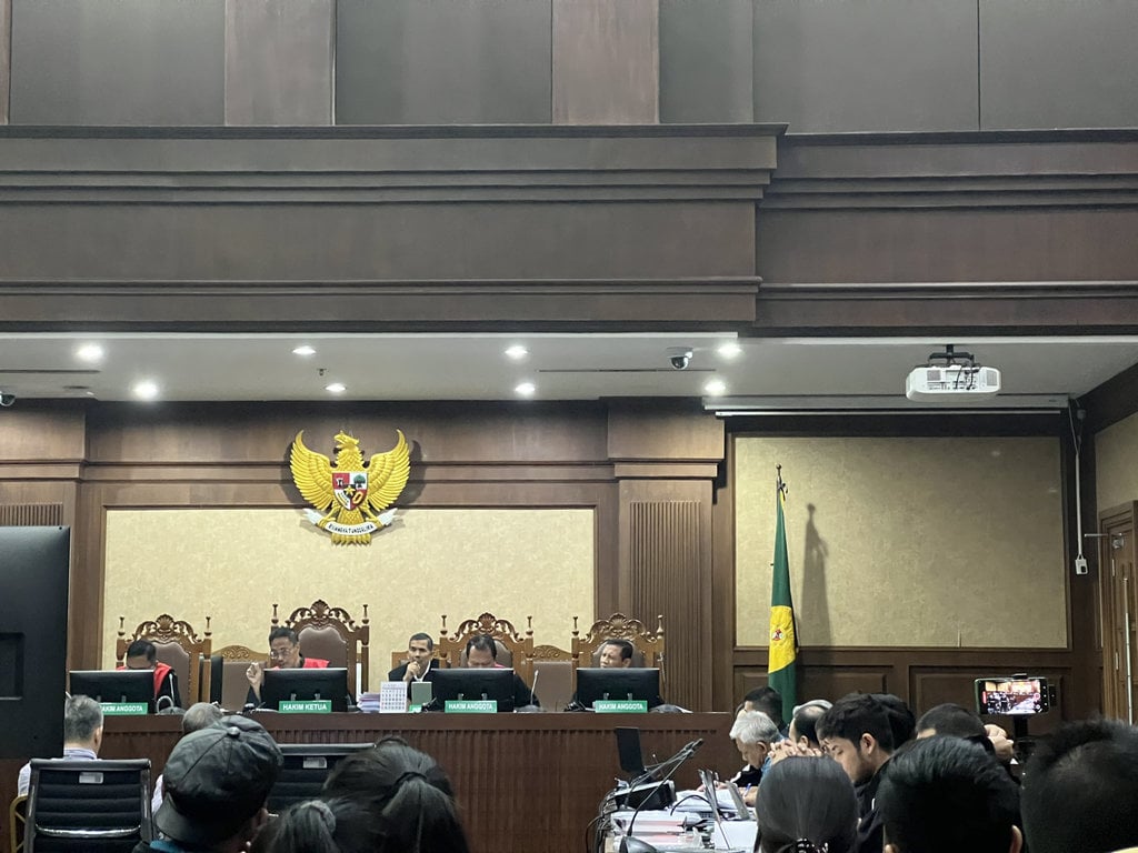 mantan-dirkeu-pt-timah-terungkap-beri-cv-salsabila-keistimewaan