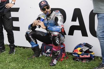 miguel-oliveira-patah-tulang,-dipastikan-absen-di-motogp-mandalika