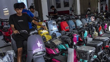 daftar-harga-motor-listrik-subsidi-terbaru-september-2024
