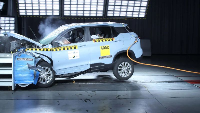 selain-toyota-raize,-ternyata-mobil-ini-juga-mendapatkan-peringkat-nol-ncap