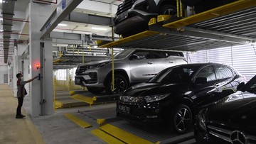 kayak-showroom-mobil-mewah,-ini-tempat-mobil-koruptor-yang-disita-kpk