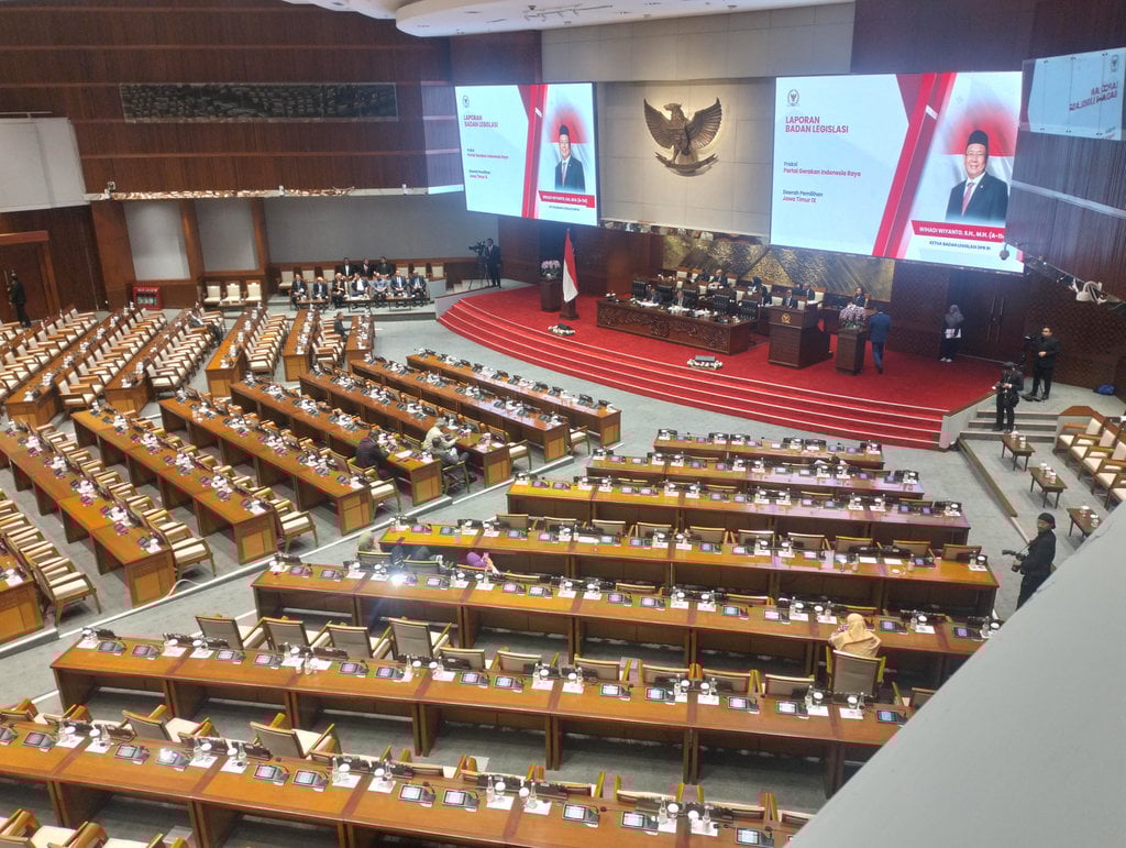 dpr-sahkan-5-ruu-kerja-sama-bidang-pertahanan-menjadi-uu