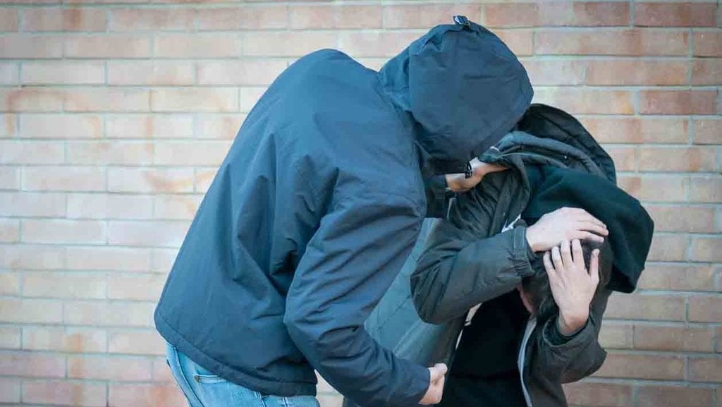 pemuda-di-bandung-jadi-korban-penganiayaan-brutal-geng-motor