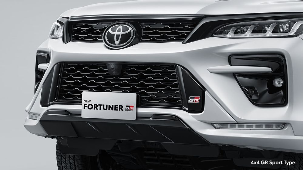 5-hal-menarik-toyota-fortuner-facelift-2024,-mesin-sangar-dan-sudah-pakai-tss