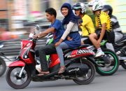 Info Terbaru Denda Tilang Tidak Pakai Helm di Jalan Raya