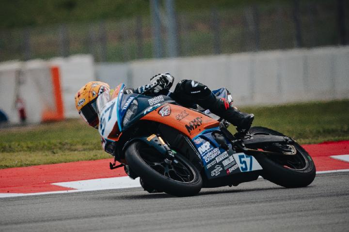 aldi-satya-mahendra-selangkah-lagi-kunci-gelar-juara-worldssp300-2024