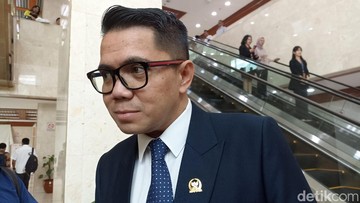 intip-garasi-arteria-dahlan-yang-mundur-dari-caleg-terpilih