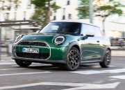 MINI Cooper C Kini Bisa Main UNO Car Party!