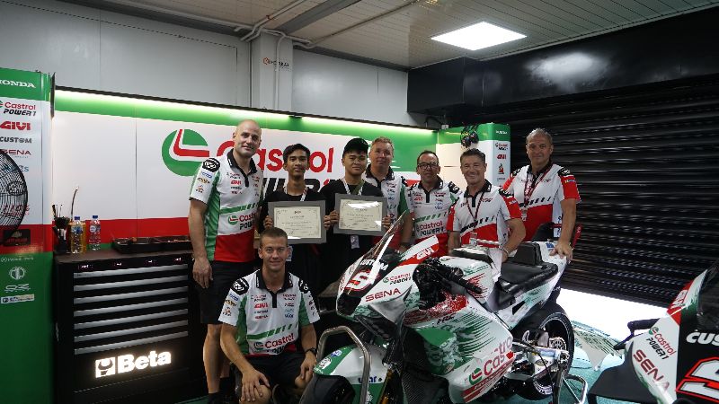 castrol-honda-lcr-berikan-sertifikat-teknik-untuk-pelajar-smk-di-motogp-mandalika