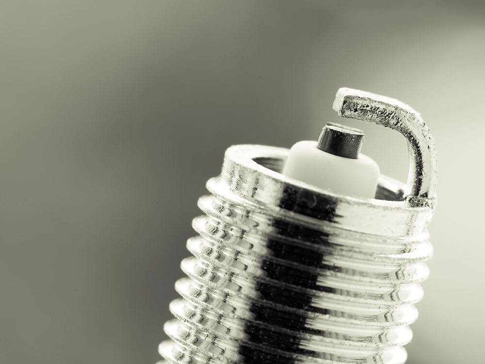 daftar-harga-busi-motor-2024,-dan-tips-memilih-yang-sesuai-untuk-kendaraan-anda