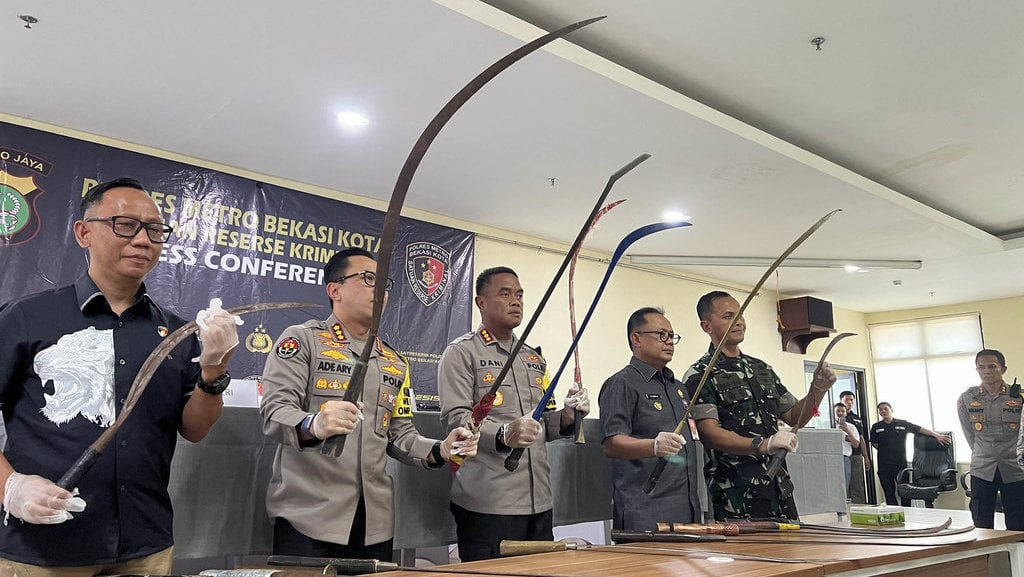 polisi:-7-jenazah-di-kali-bekasi-anggota-geng-cikunir-all-stars