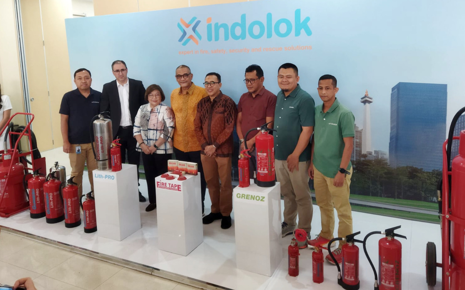 gunnebo-fire-extinguisher-lith-pro-meluncur,-siap-jinakkan-api-mobil-dan-motor-listrik
