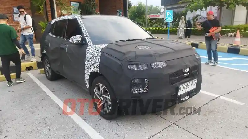 hyundai-creta-terbaru-tertangkap-kamera-di-tol-trans-jawa,-ini-bocorannya